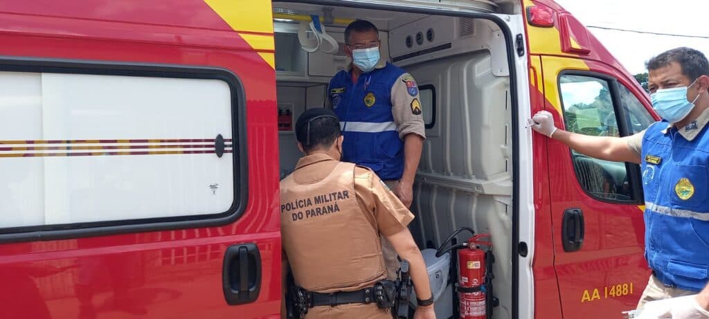 Pedreiro que esfaqueou patrão por dívida é preso pela PM