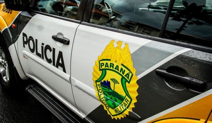 filho surra mãe e pai em Ponta Grossa