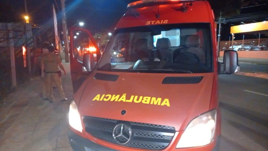 Policial reage a assalto e atinge ladrão em avenida de PG