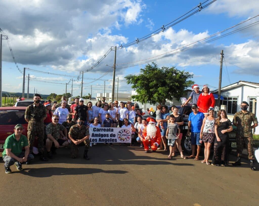 Associação de Veteranos do 13ºBIB faz doações de doces para crianças de PG