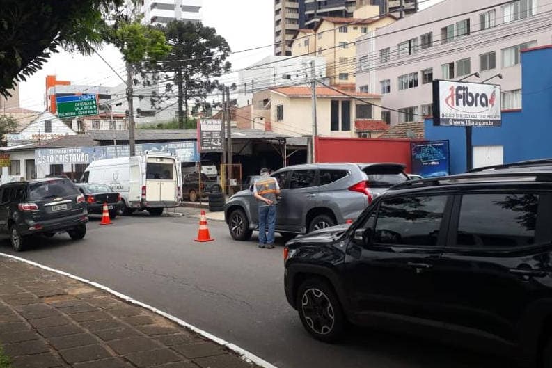 Prazo do IPVA das placas 5 e 6 termina nesta quarta