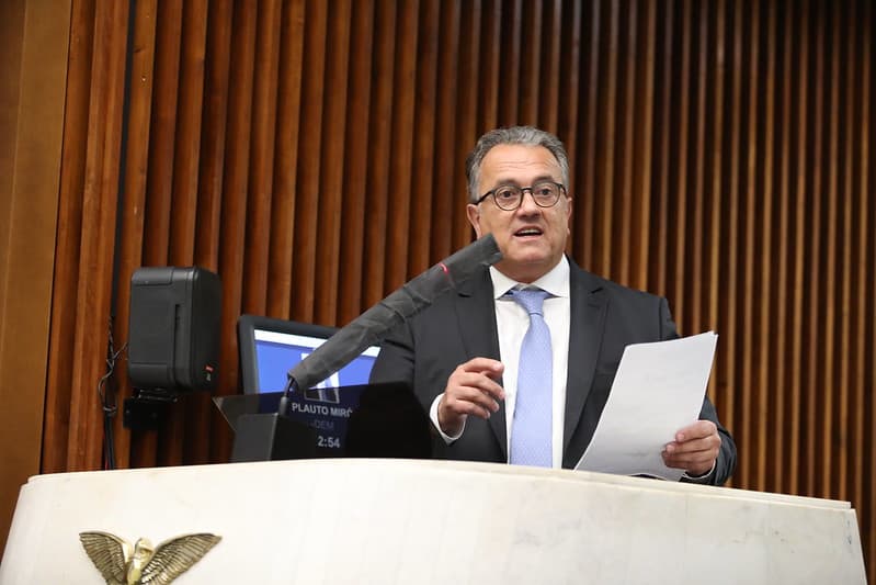 Deputado Plauto destaca ações em prol da Saúde em Ponta Grossa e região