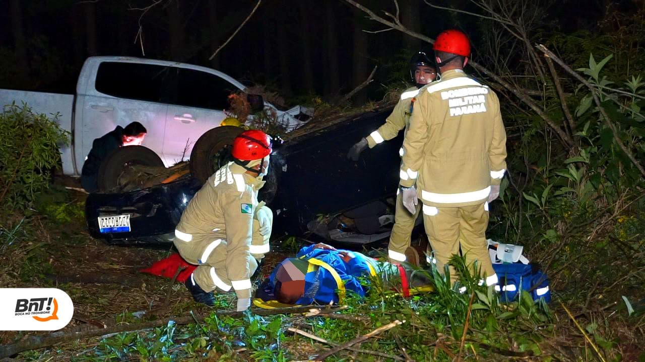 Colisão  e dois capotamentos deixam quatro pessoas feridas em PG