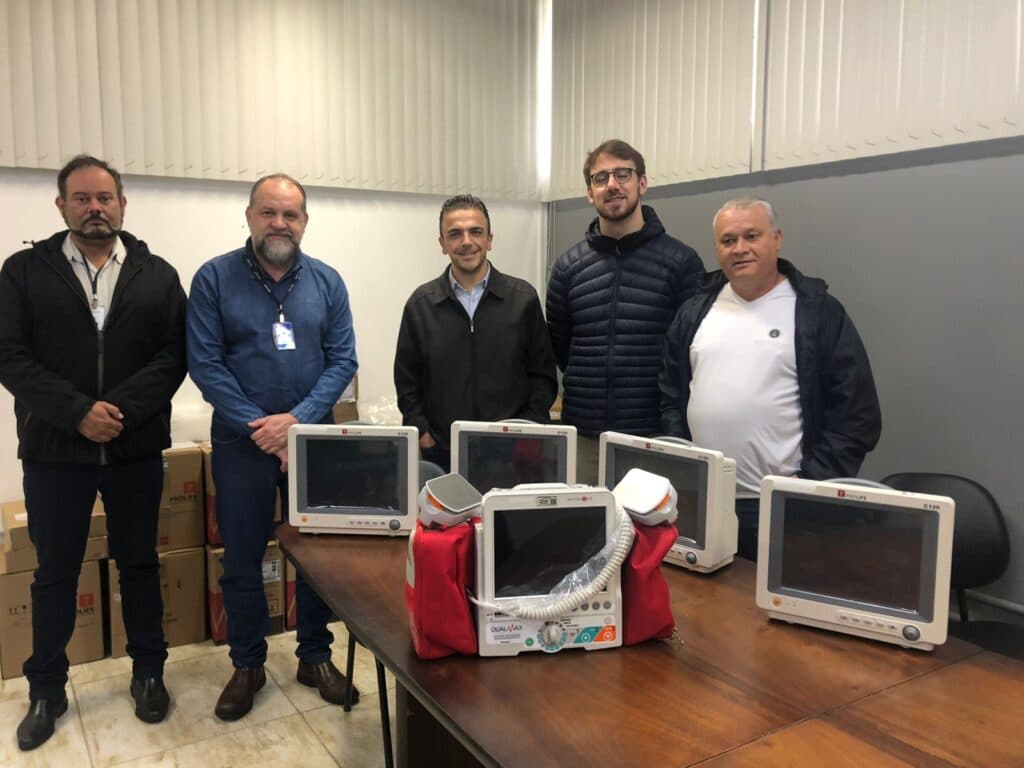 Aliel entrega novos equipamentos para a Saúde de PG