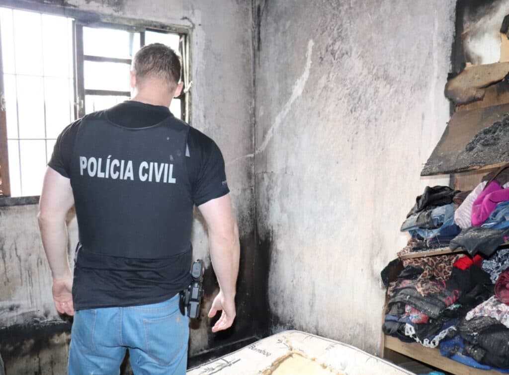Operação de combate à violência contra mulher prende três em Castro