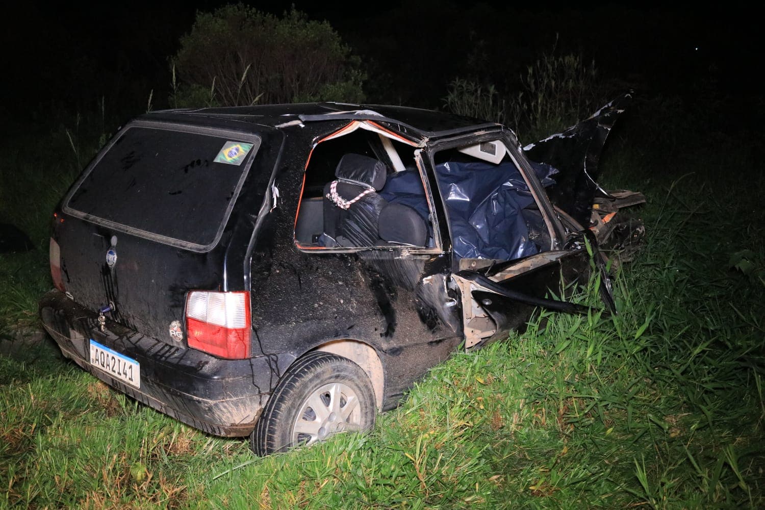 Um morre e cinco ficam feridos em grave acidente em PG