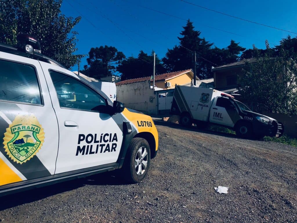 Pai encontra o filho morto, dentro de casa, em bairro de PG