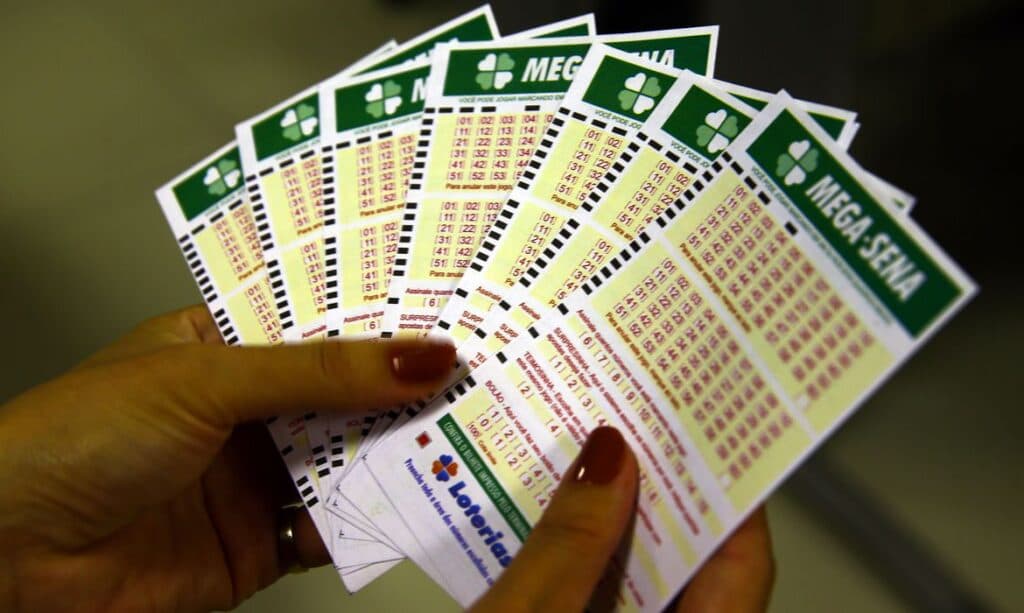 Três apostas vão dividir prêmio de R$ 53 milhões da Mega-Sena