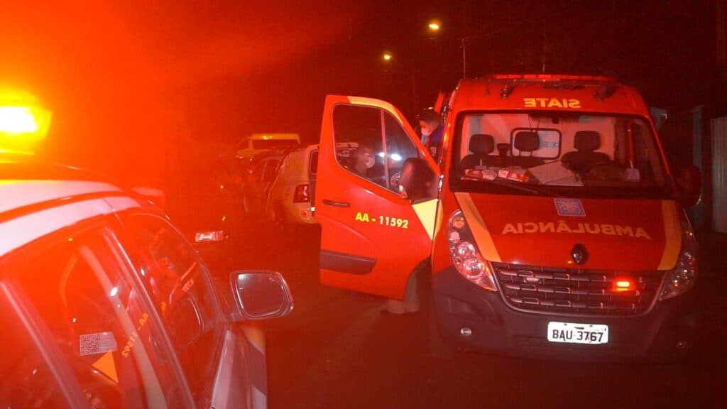 URGENTE: Homem é atingindo por quatro tiros em bairro de PG