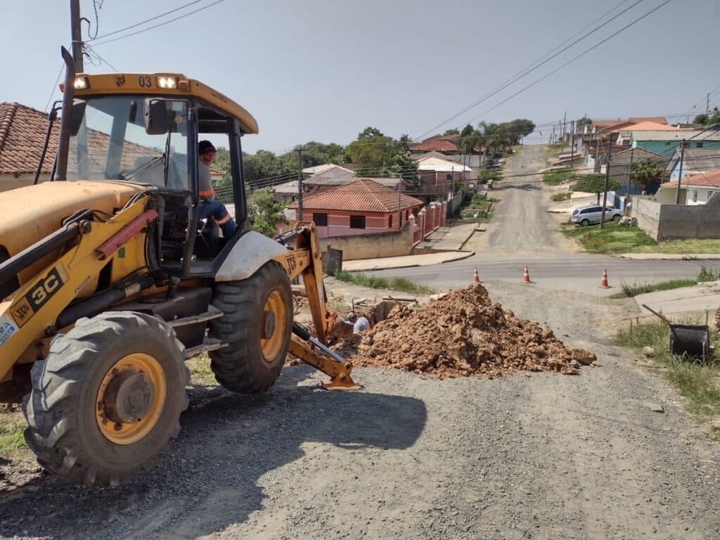 Prefeitura inicia obras de pavimentação em 16 trechos de Uvaranas