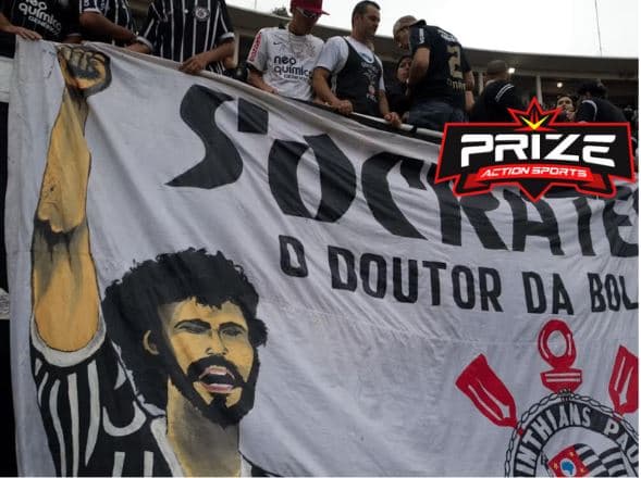 Lenda dentro e fora de campo, Dr. Sócrates será homenageado em novo prêmio da revista France Football