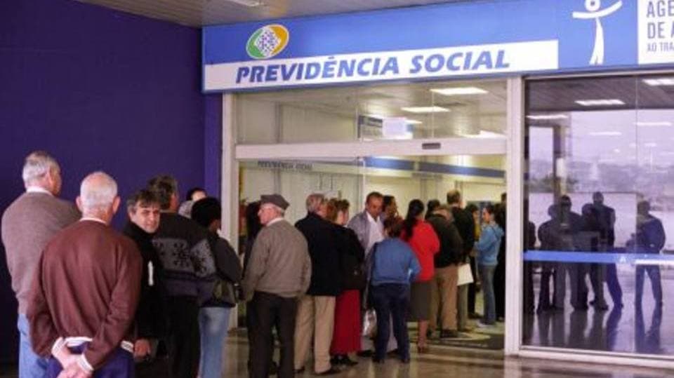 Prazo para agendar revisão de perícia médica no INSS termina hoje