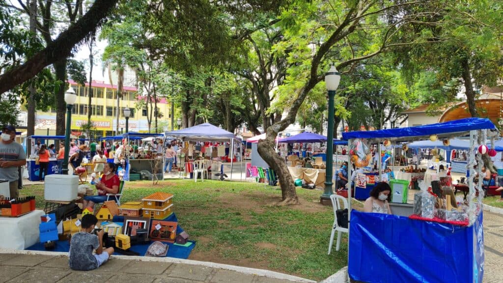 Feira do Barão acontece hoje no centro de PG