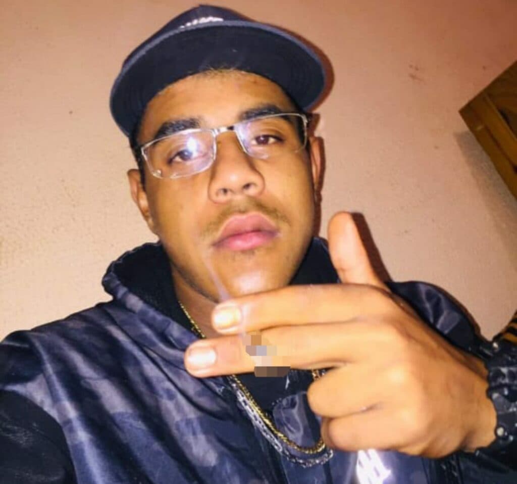 Identificado jovem morto com mais de 15 tiros em bar de PG