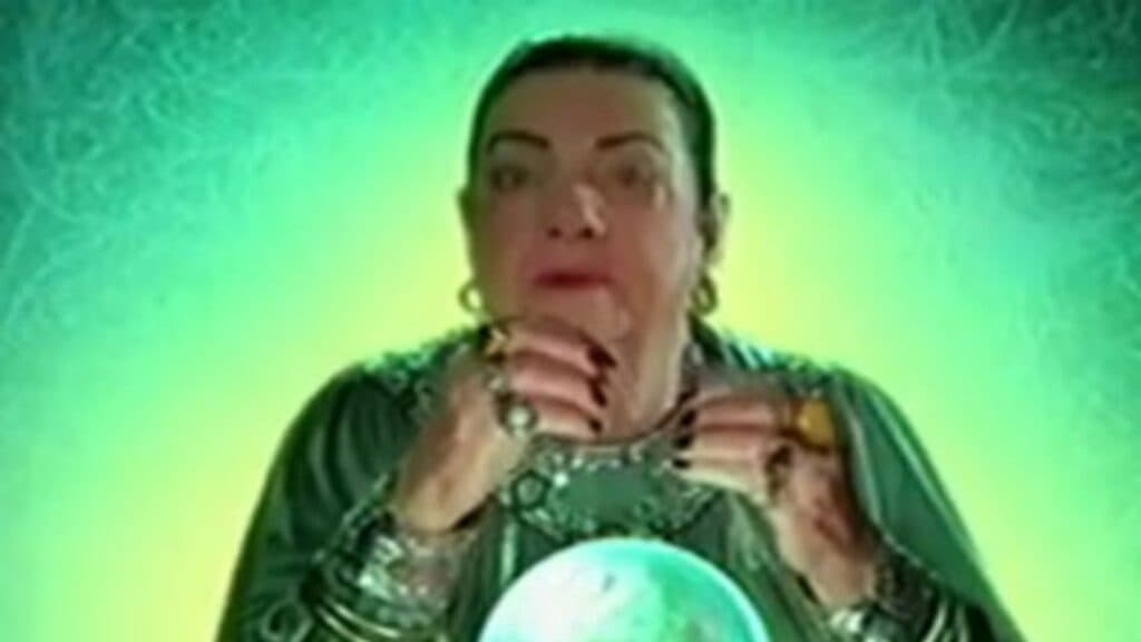 Há mais de 20 anos, Mãe Dinah supostamente previa desabamento de shopping em PG