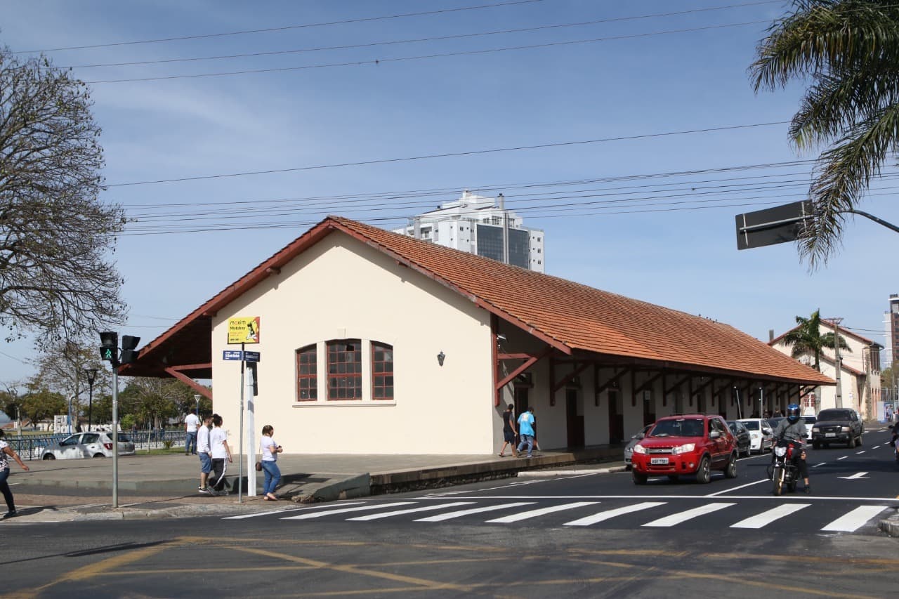 Prefeitura de PG abre cadastro para ambulantes trabalharem no Dia de Finados