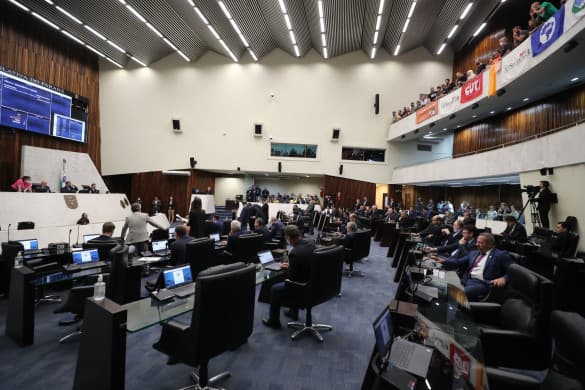 Aprovada privatização da Copel com bate-boca na Assembleia Legislativa