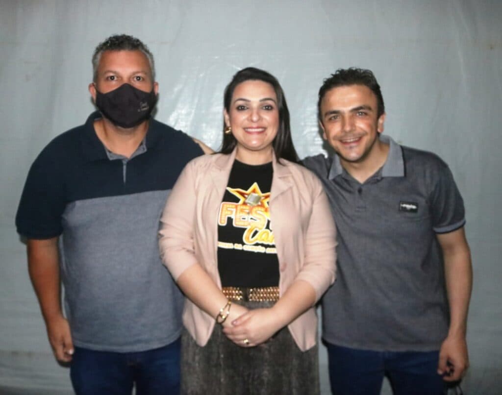 Elisangela destaca empenho de Aliel e Romanelli com recursos para Carambeí