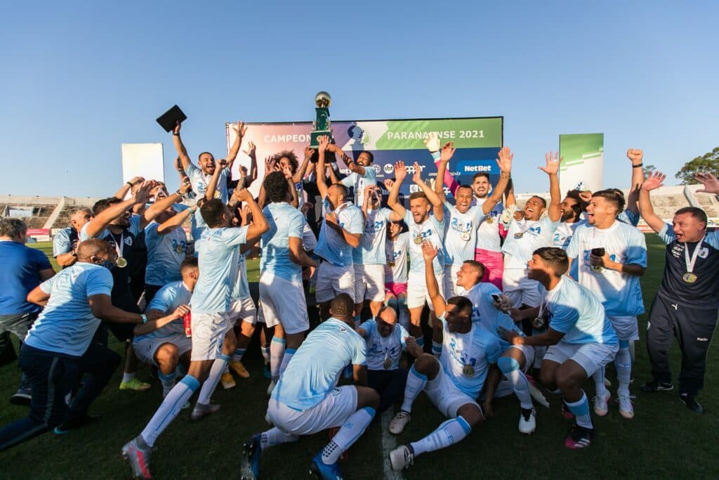 Londrina é pentacampeão Paranaense após vencer o Cascavel