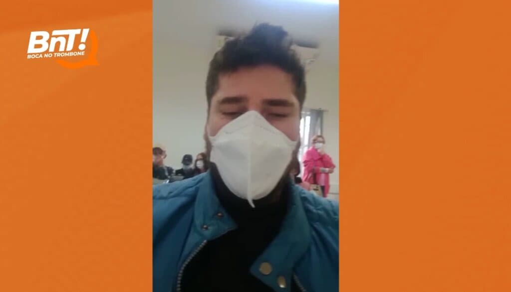 Positivado com covid, paciente aguarda por 11 horas na recepção da UPA Santa Paula
