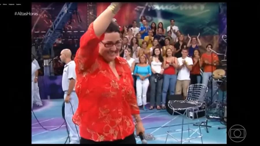 Altas Horas usa truque para homenagear Jimenez e vira alvo de críticas