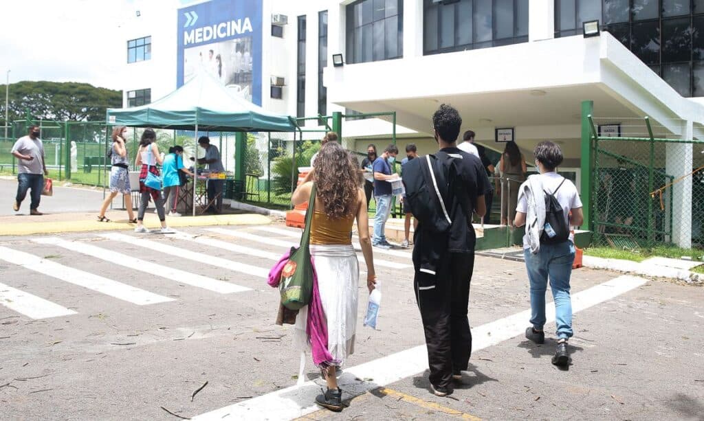 Educação Aberto prazo para comprovar informações do ProUni