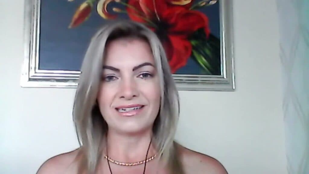 Aline Sleutjes confirma candidatura ao senado e fala de ‘palanque para Bolsonaro’