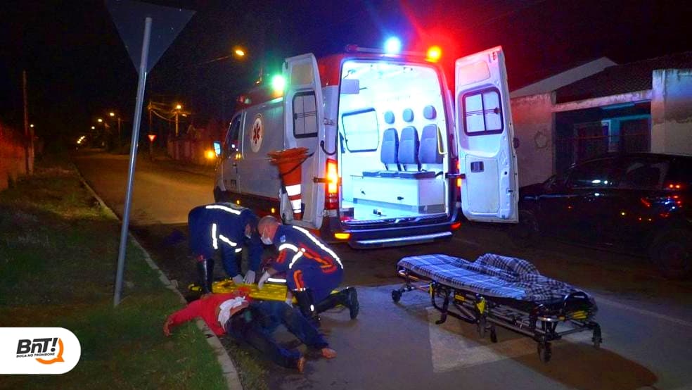 Mulher é esfaqueada pelo enteado e corre risco de morte