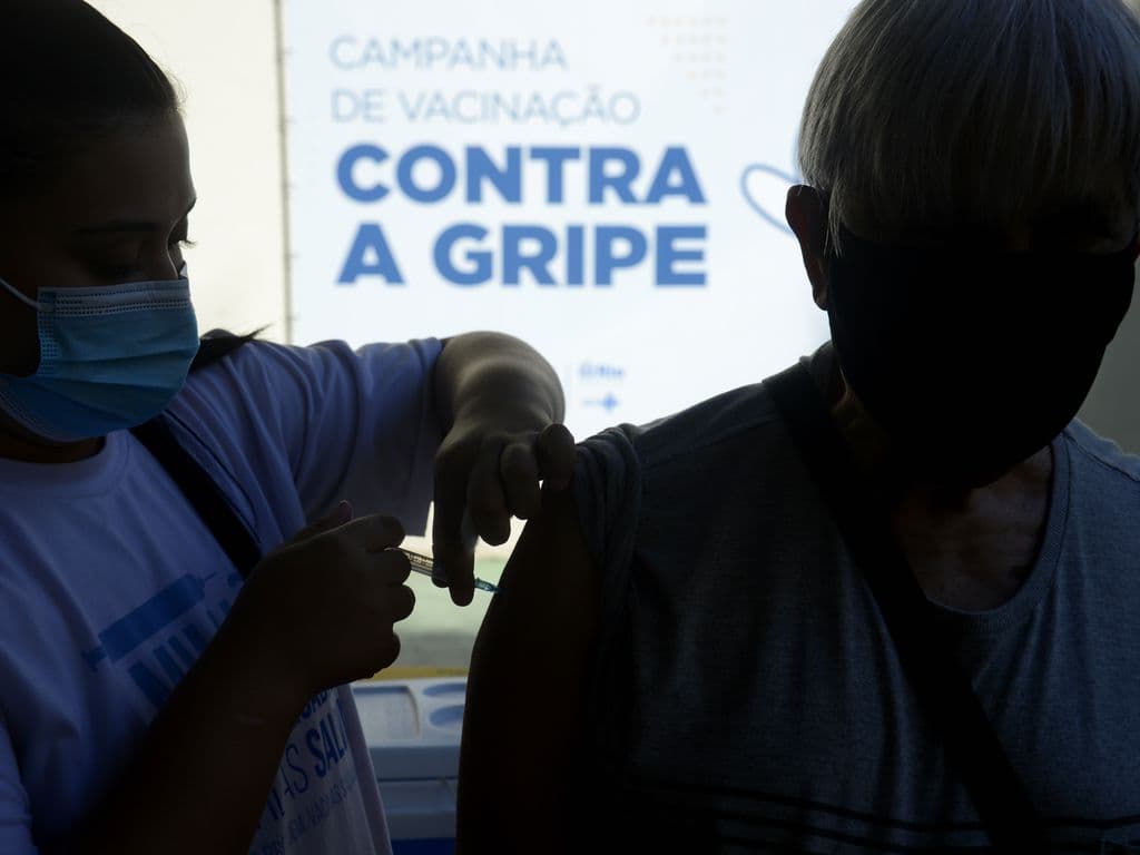 Campanhas de vacinação contra Influenza e Poliomielite estão em andamento em Palmeira