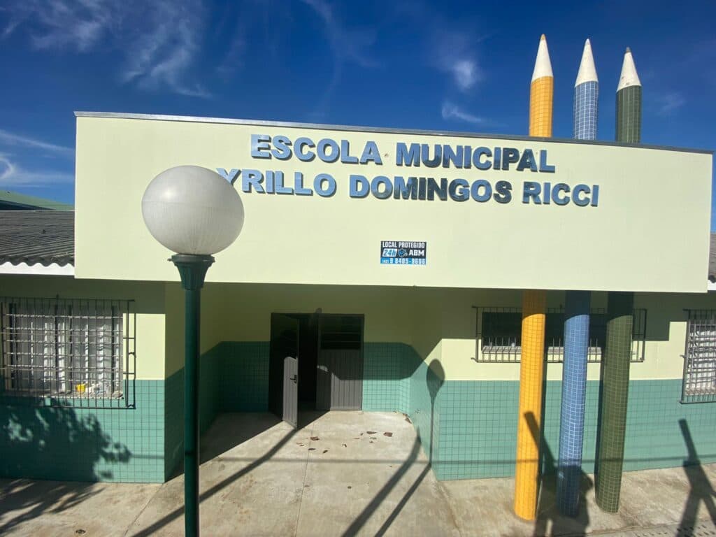 Escola Cyrillo Ricci completa 50 anos