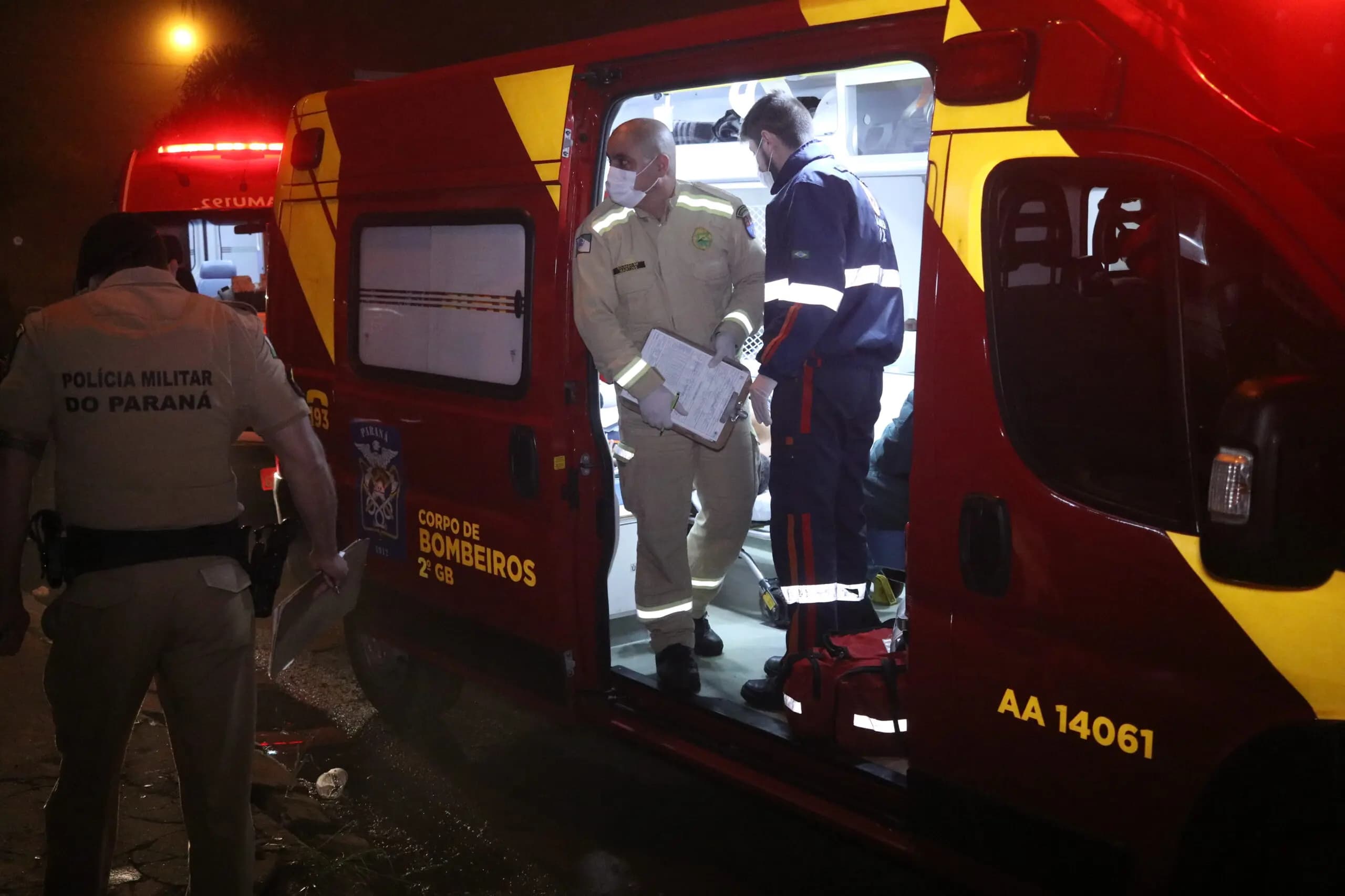 Homem esfaqueado na Vila Cel. Cláudio em PG