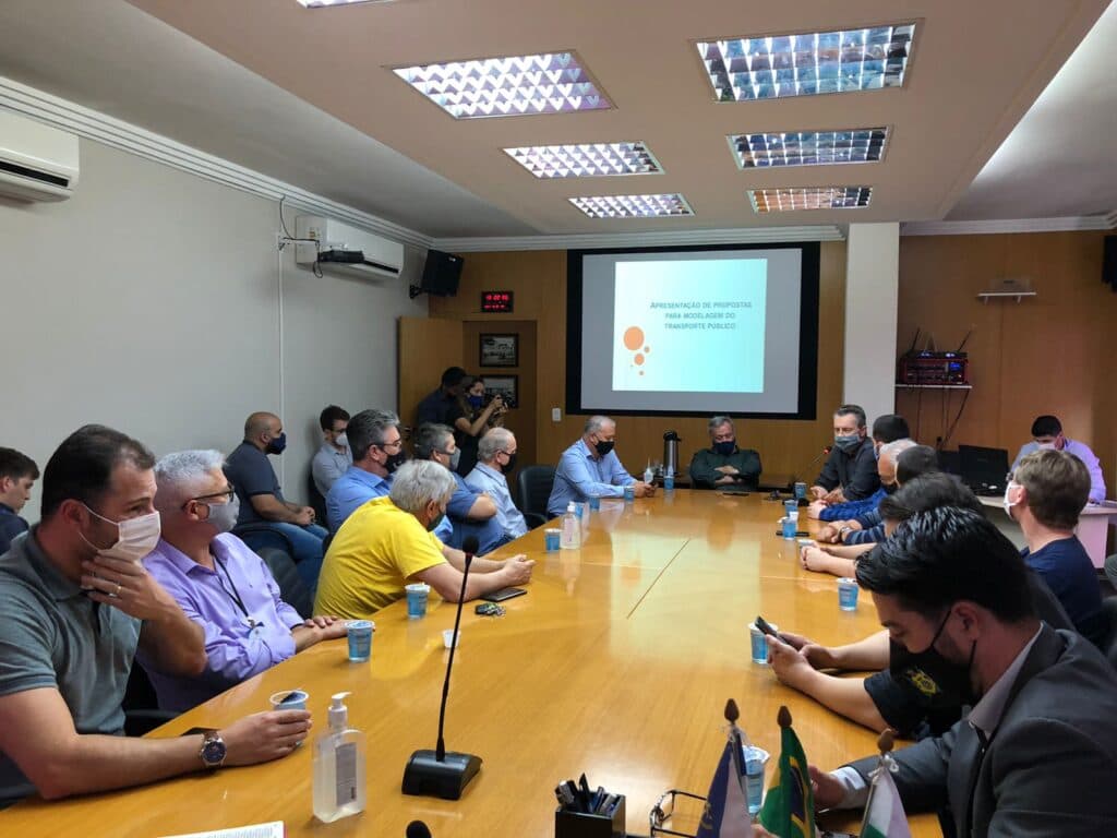 Comissão do Transporte se reúne com vereadores para debater novo modelo