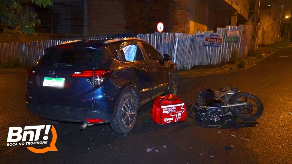 Motoboy fica ferido em acidente no centro de PG