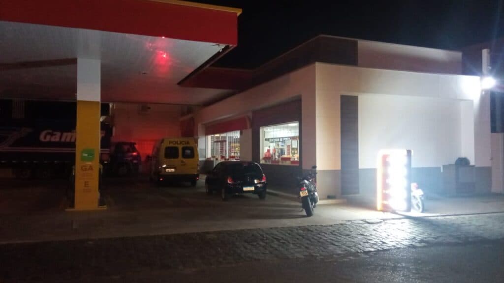 ASSALTO EM POSTO DE GASOLINA EM PONTA GROSSA