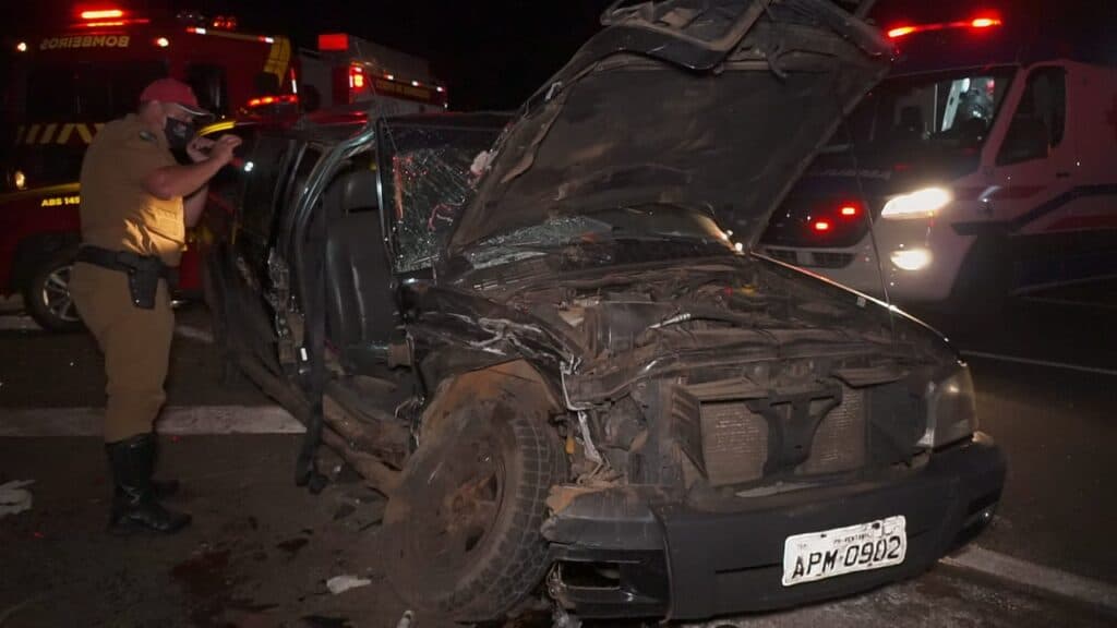 Grave acidente na PR-151 deixa quatro vítimas