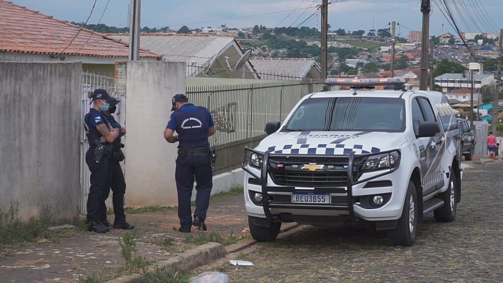 Cadáver em decomposição é encontrado dentro de residência em PG
