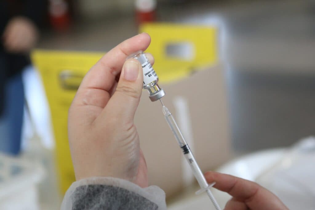 Vacina contra Covid estará disponível nas Unidades de Saúde de PG a partir de 1º de agosto