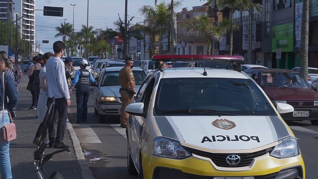 Adolescente sofre convulsão após ser atropelada perto do Parque Ambiental