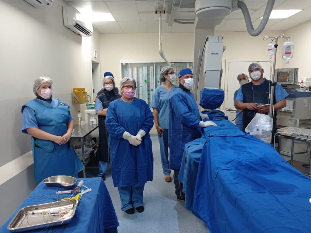 Hospital Santa Casa de PG realiza procedimento cardíaco inédito