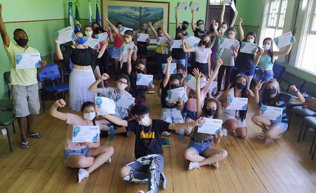 Oficina de teatro leva cultura para população de Palmeira