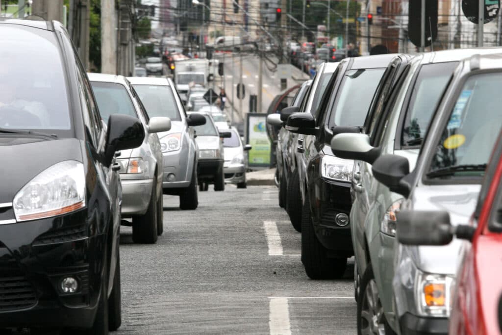 Prazo do pagamento do IPVA das placas com os finais 1 e 2 termina nesta segunda-feira