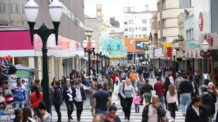 Novo decreto exclui toque de recolher e restrição de horário para consumo de bebidas alcoólicas
