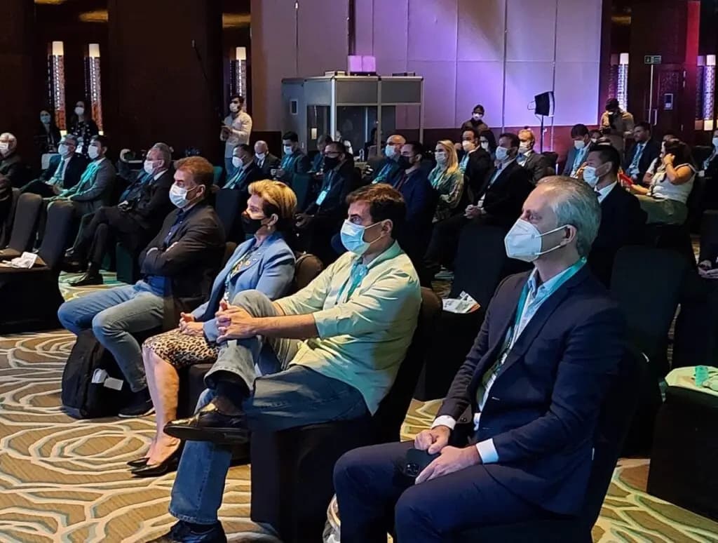 Prefeita Elizabeth avalia viagem em missão comercial à Dubai