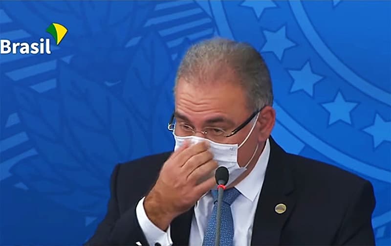 Ministro da Saúde, Marcelo Queiroga, cumpre quarentena após testar positivo para Covid