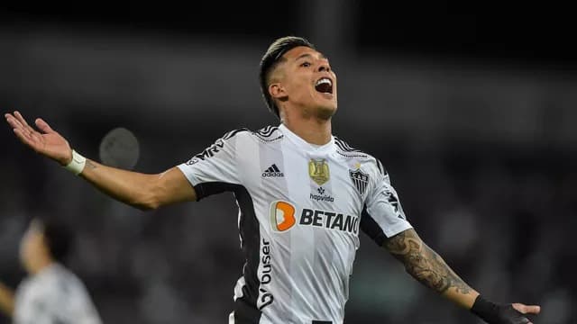 Atlético-MG assume a liderança momentaneamente e briga pelo Brasileirão segue acirrada