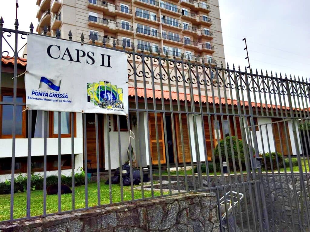 População denuncia falta de médicos psiquiatras em Ponta Grossa