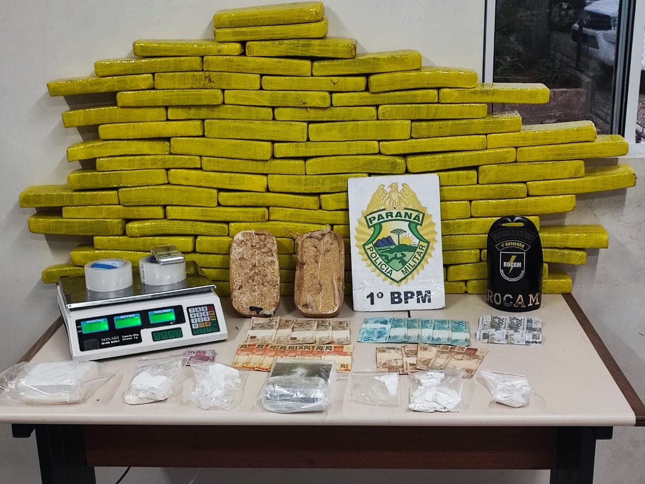 Polícia apreende mais de 50 quilos de drogas em Ponta Grossa