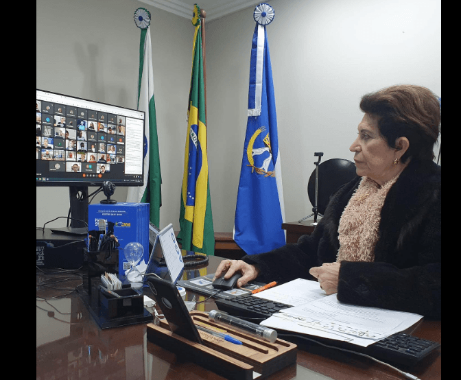 Prefeita Elizabeth cobra providências da Sanepar sobre qualidade da água