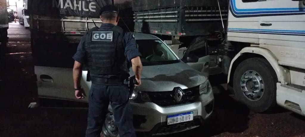 Carro roubado é recuperado em PG