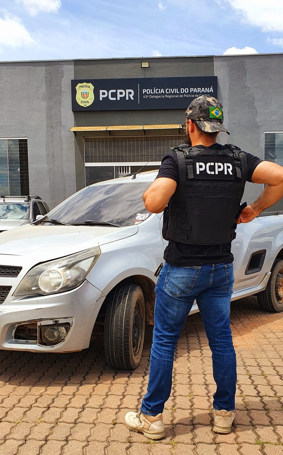 Ação conjunta entre Polícia Civil de Castro e SC resulta em apreensão de carro clonado